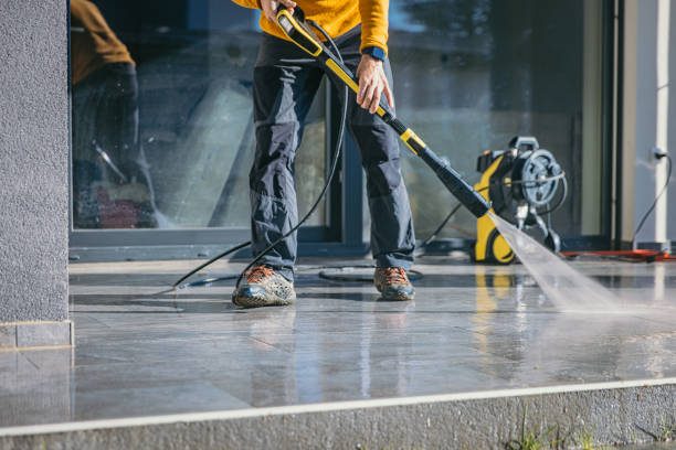 Best Restaurant Pressure Washing  in New Castle Northwest, PA